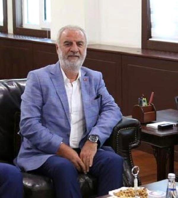 SÜLEYMAN BÖLÜNMEZ’İN VATANDAŞLARA HİZMET AŞKI