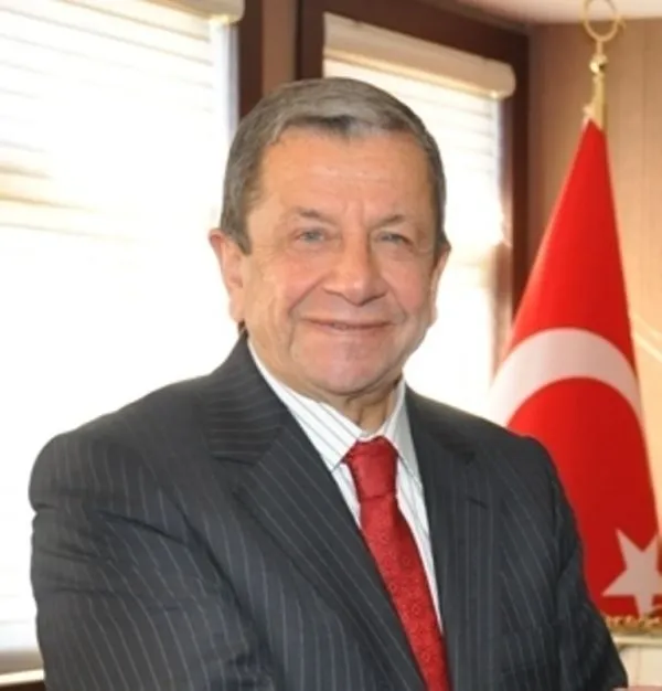 Eski Devlet Bakanı Yıldırım’dan yeni yıl mesajı