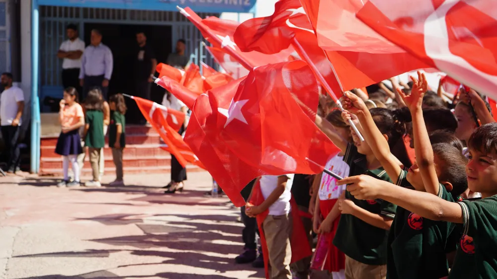 ŞIRNAK’TA İLKÖĞRETİM HAFTASI KUTLANDI